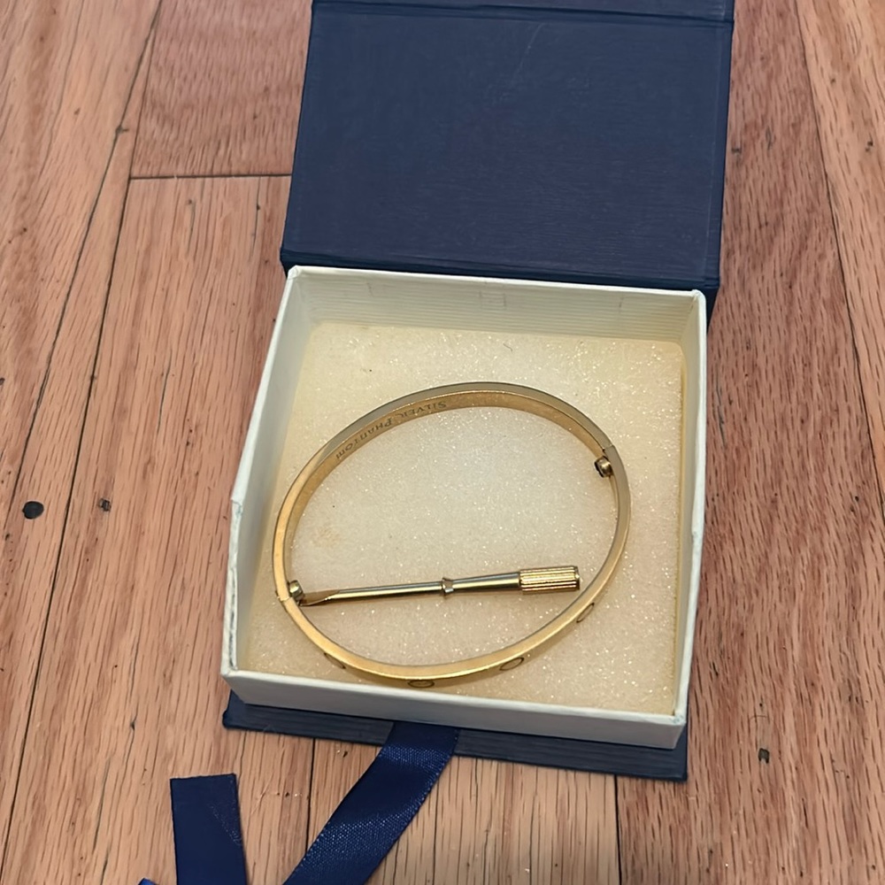 Men’s gold tone bracelet